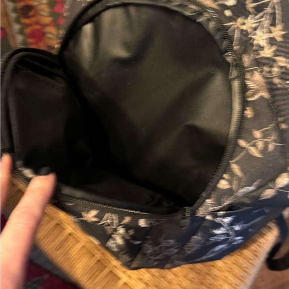 Dakine Black Vintage Floral 33L Campus Backpack EUC- like new - Picture 8 of 12